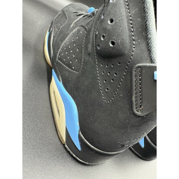 384664-006 Jordan 6 Unc Tar Heels Size 10(384664-006) main image 8